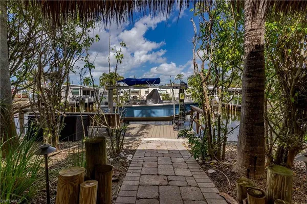 $985,000 | 13399 Snook Circle, Naples, FL 34114