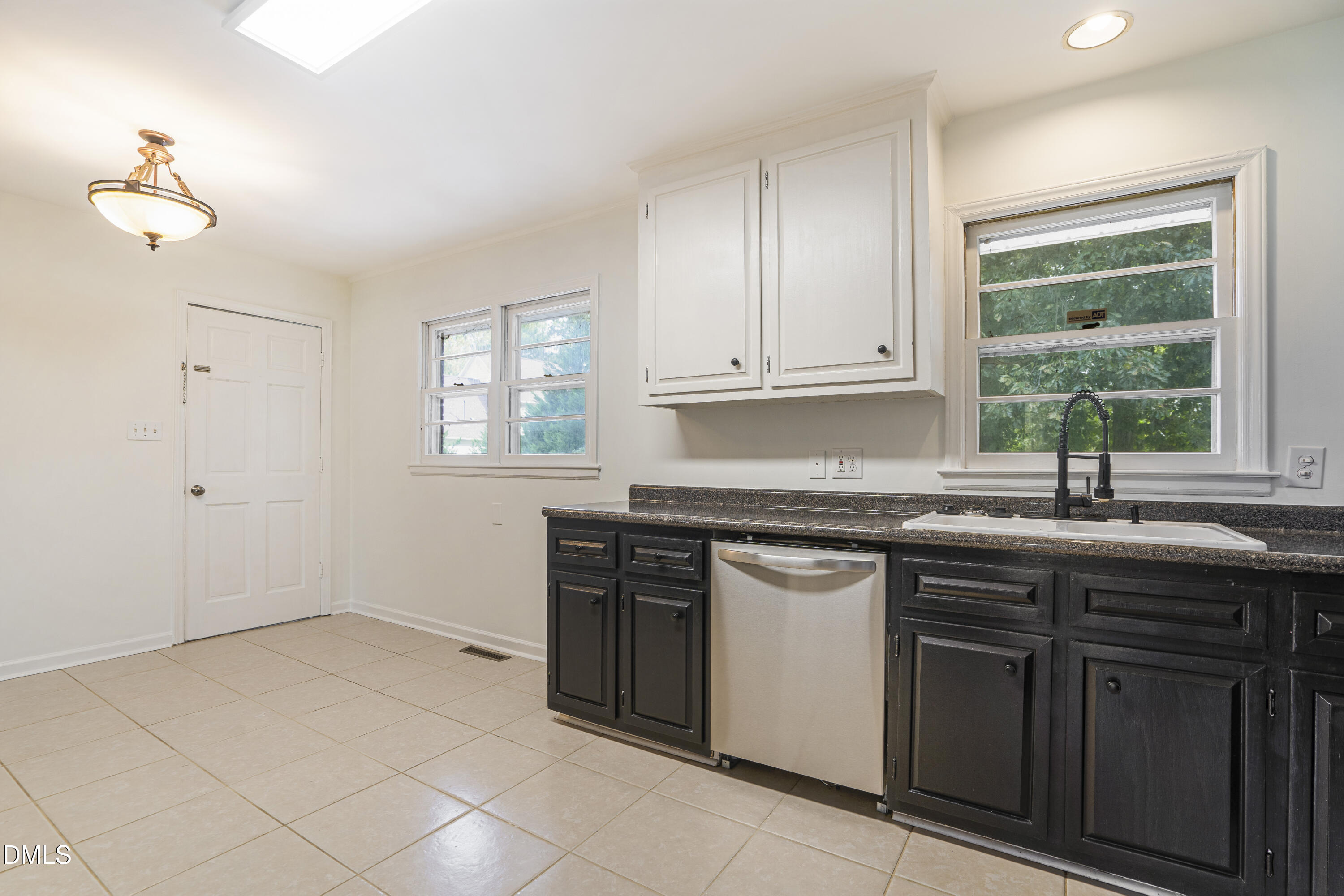 210 Stallings Road Durham, NC 27703 - Photo 8 of 35 1000019412