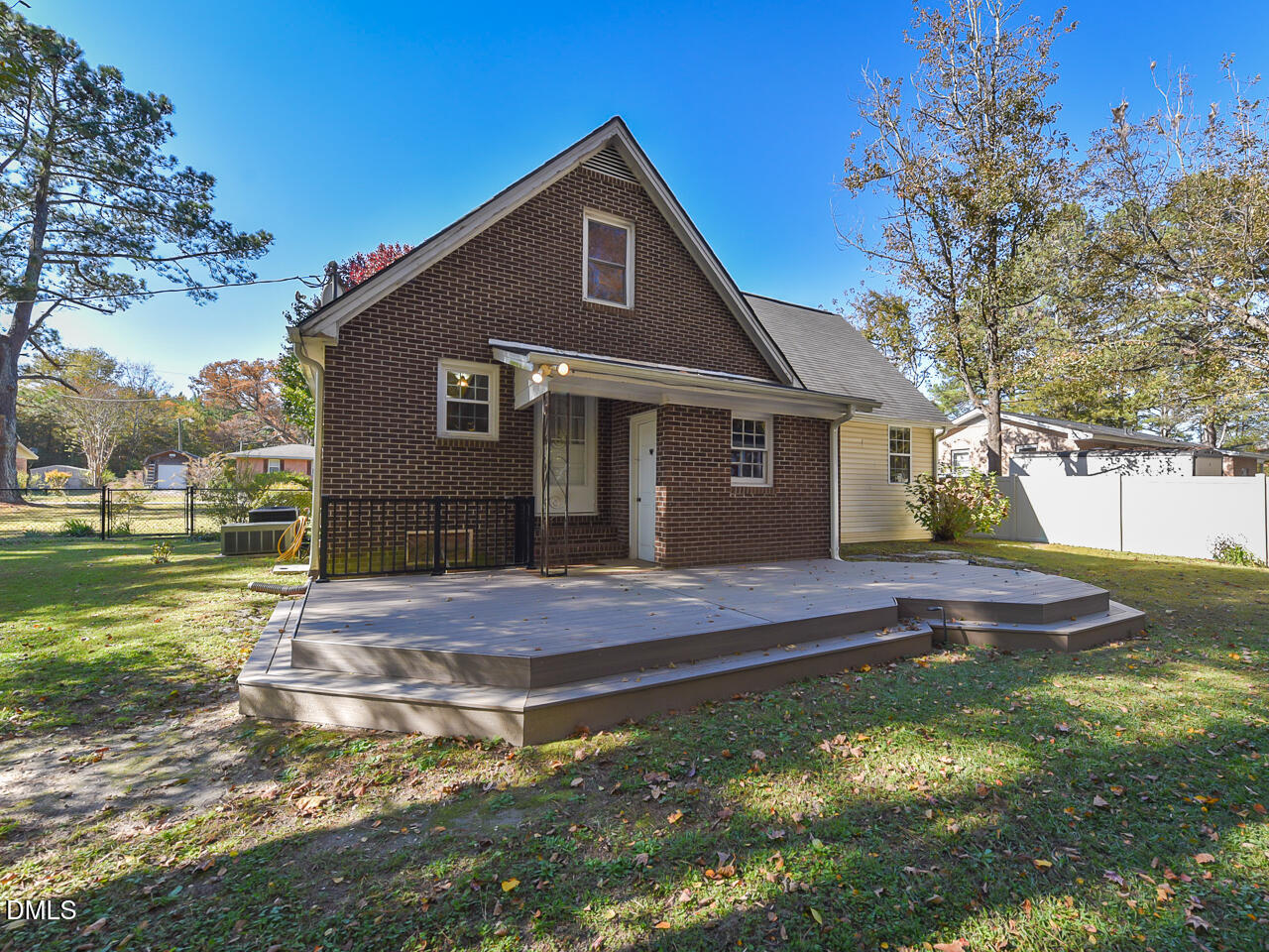 178 Paceville Road Selma, NC 27576 - Photo 27 of 30 a front view of a house with garden