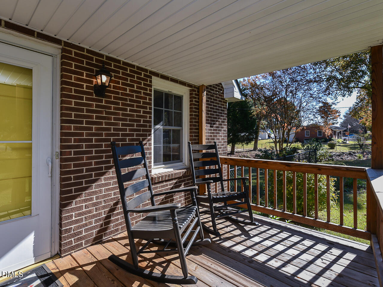 178 Paceville Road Selma, NC 27576 - Photo 4 of 30 a balcony with wooden floor