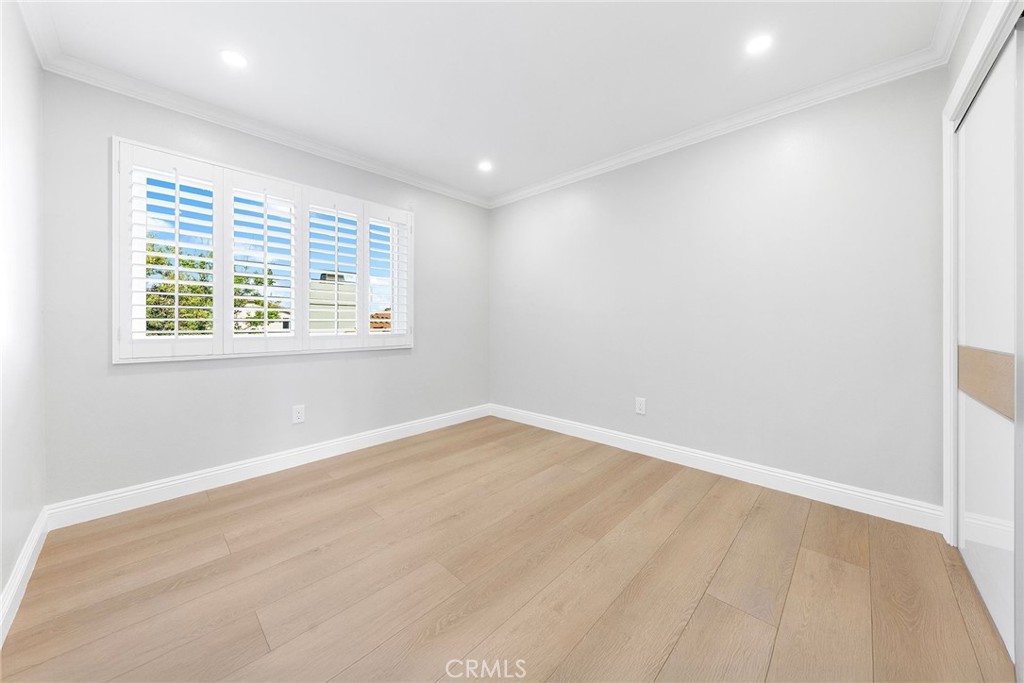 8093 Banyan Street Rancho Cucamonga, CA 91701 - Photo 40 of 65 an empty room with a window