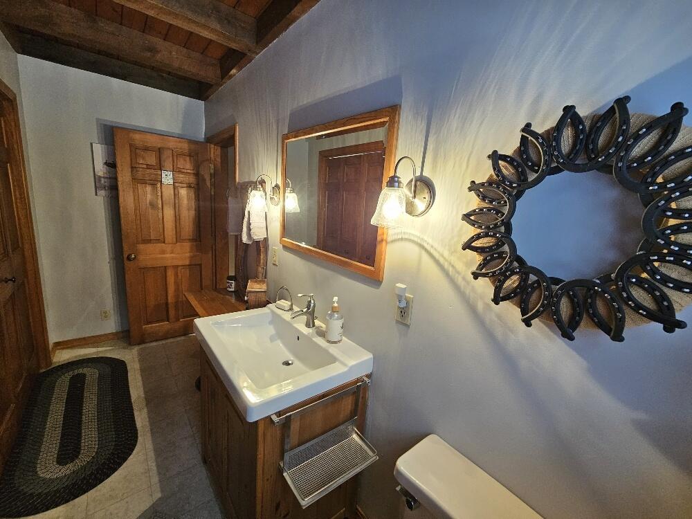 558 Castle Island Road Mount Vernon, ME 04352 - Photo 43 of 97 Main bath 1st Floor