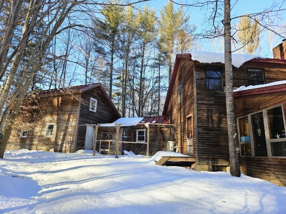 558 Castle Island Road Mount Vernon, ME 04352 - Photo 77 of 97 Animal containment