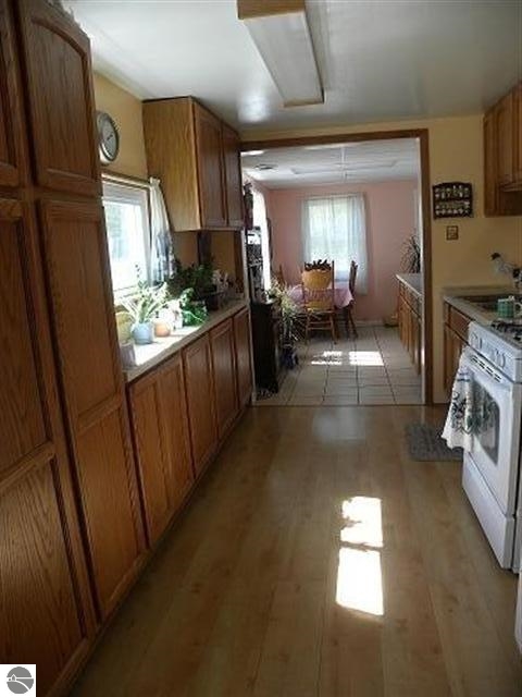 8608 South Coolidge Road Farwell, MI 48622 - Photo 5 of 13 1787406-4.JPG