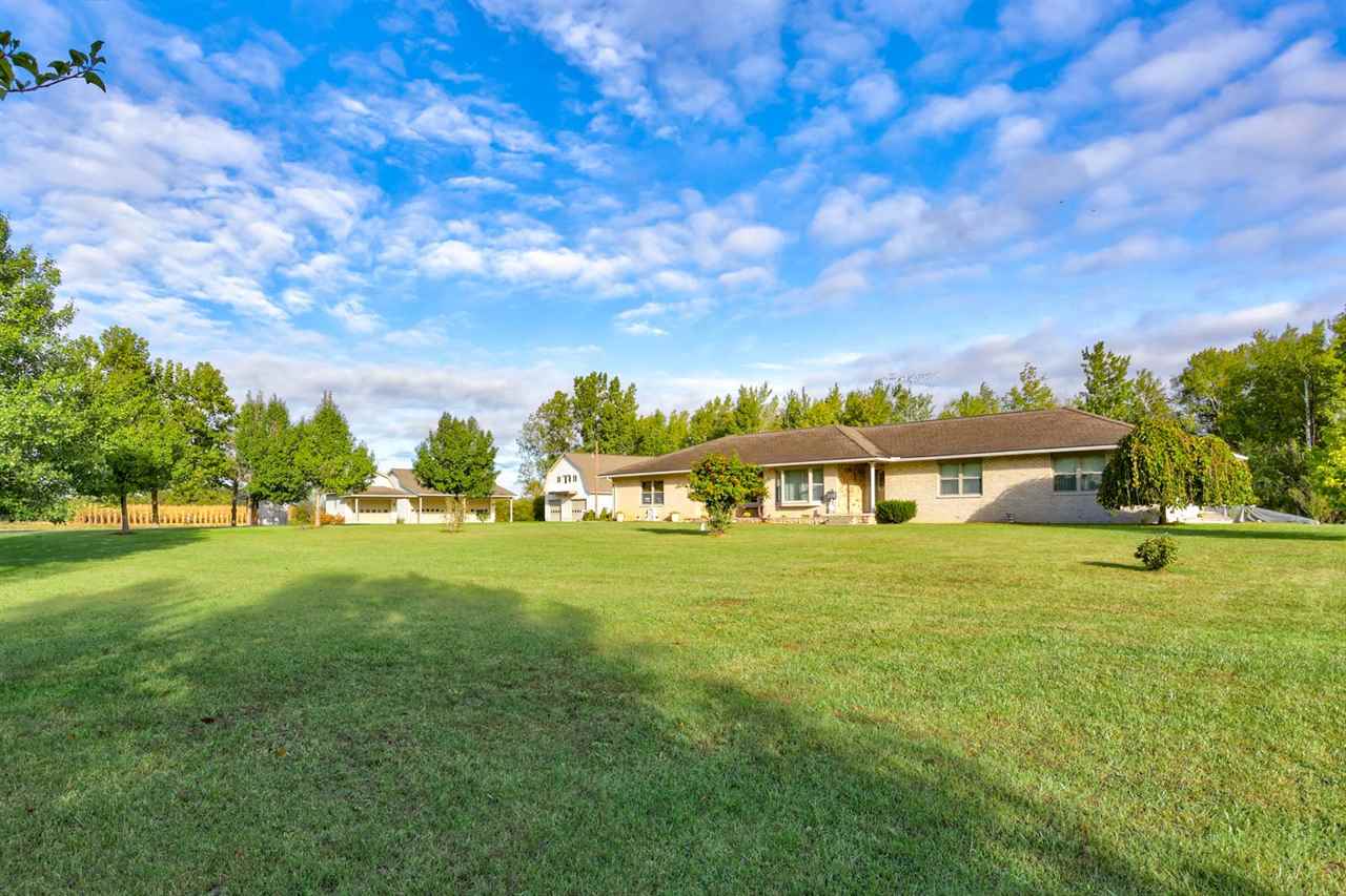 1792 Lapan Road Pinconning, MI 48650 - Photo 4 of 68
