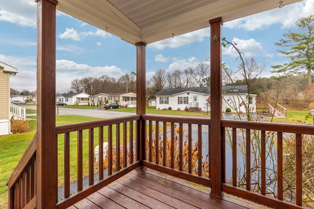 39 George's Loop Raynham, MA 02767 - Photo 5 of 41 Gallery Image 5