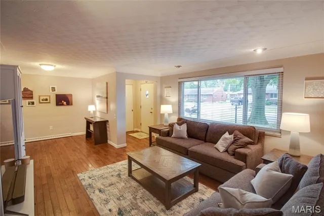 $235,000 | 5504 Ladue Drive, Godfrey, IL 62035