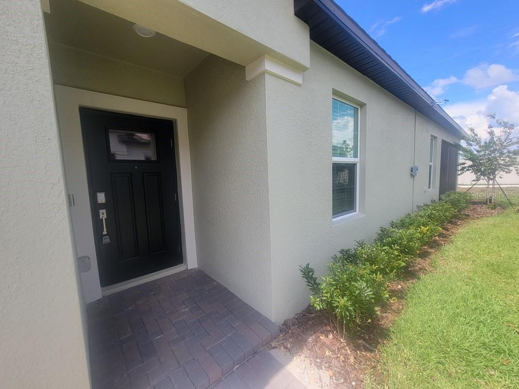 6692 Homebound Way New Port Richey, FL 34653 - Photo 3 of 30