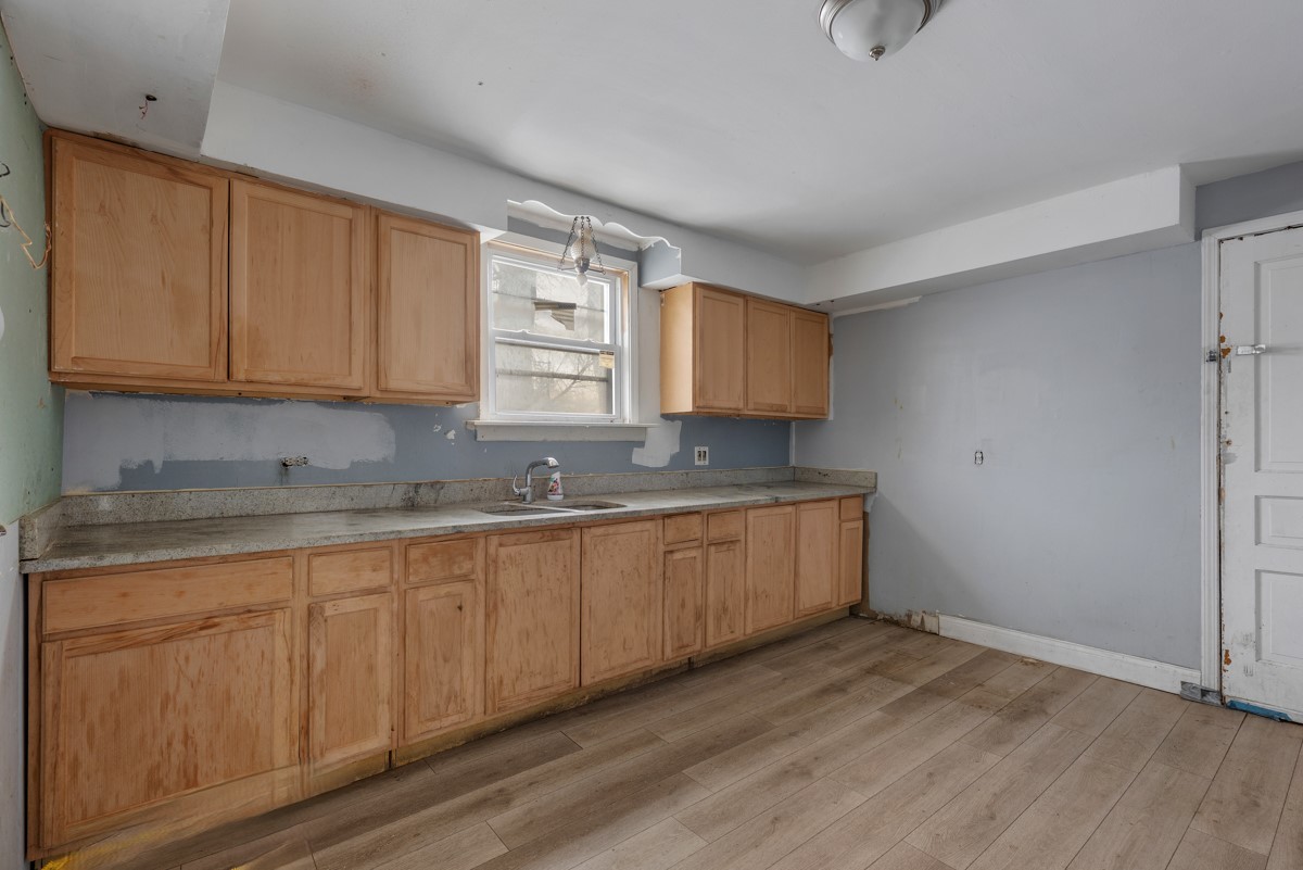 6840 South Green Street Chicago, IL 60621 - Photo 7 of 25 Gallery Image 7