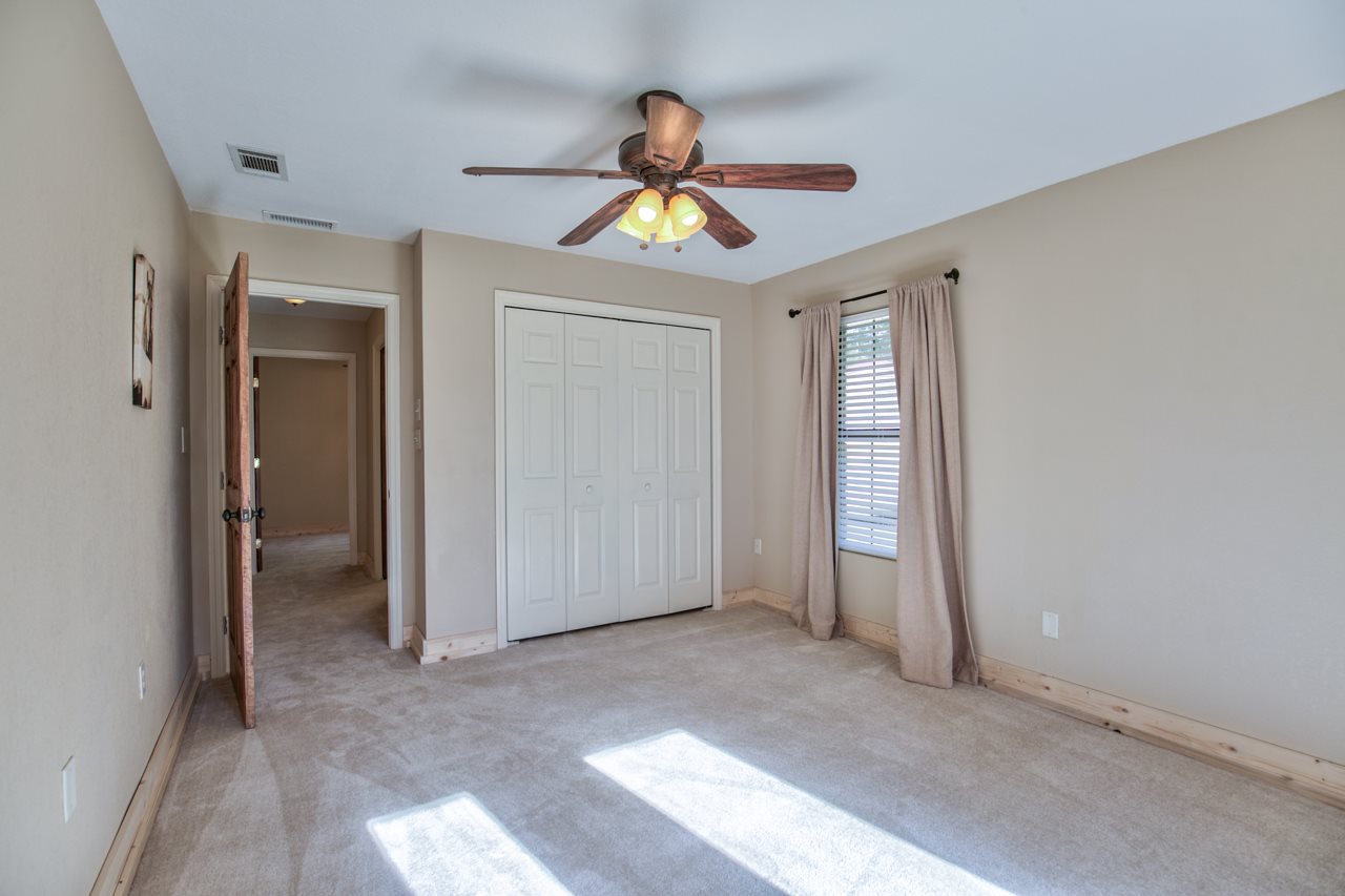 8030 Christina Road Tallahassee, FL 32305 - Photo 12 of 36 Gallery Image 12