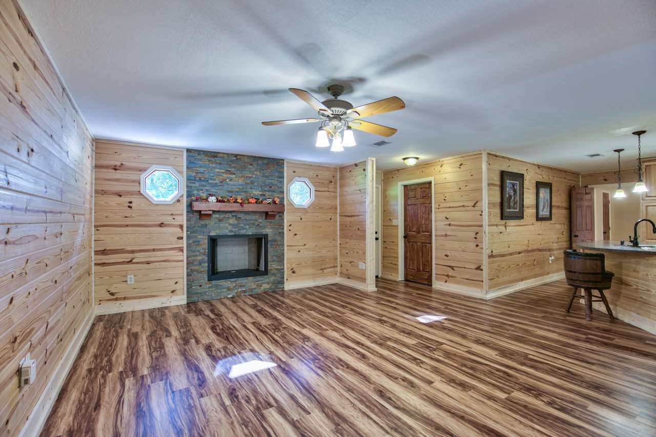 8030 Christina Road Tallahassee, FL 32305 - Photo 20 of 36 Gallery Image 20