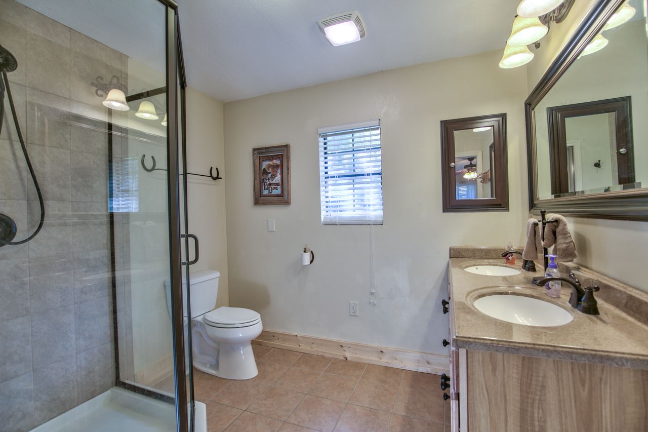 8030 Christina Road Tallahassee, FL 32305 - Photo 8 of 36 Gallery Image 8