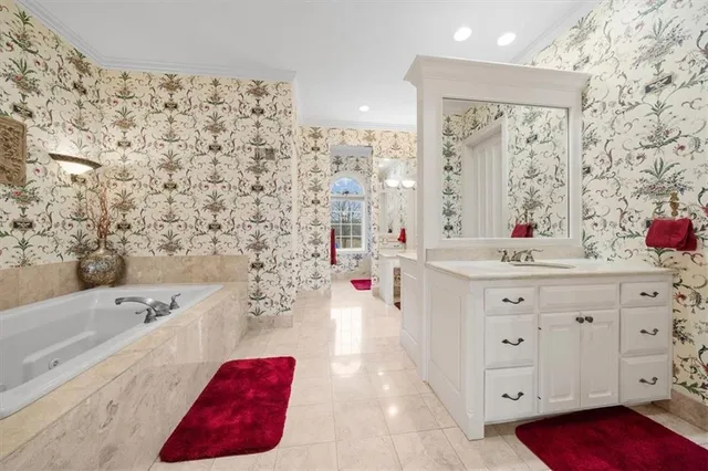 $5,499,999 | 5835 West 167th Street, Stilwell, KS 66085