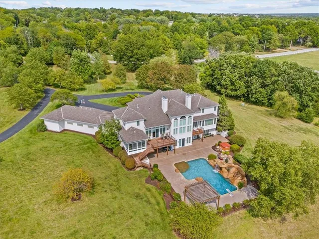 $5,499,999 | 5835 West 167th Street, Stilwell, KS 66085