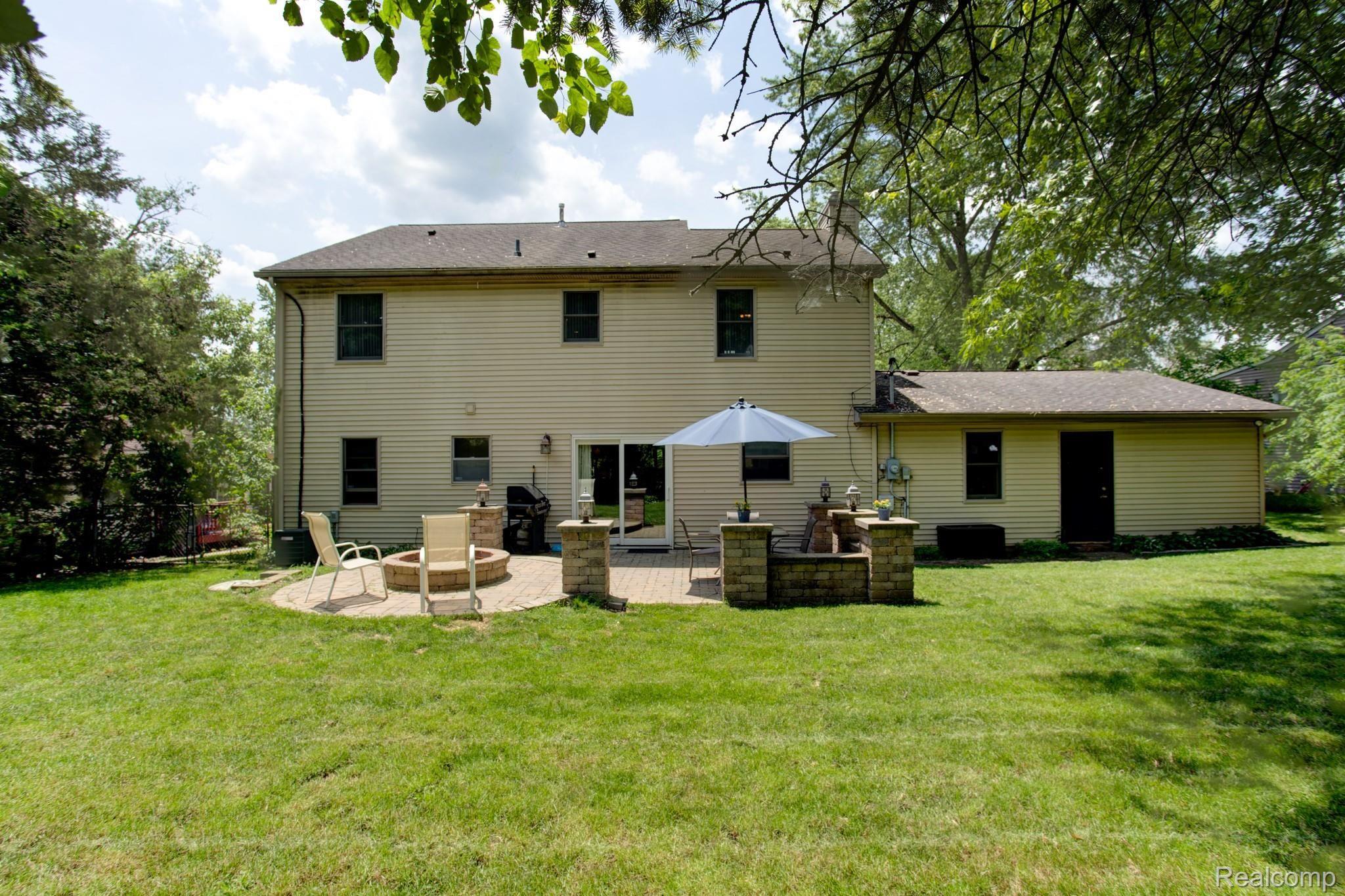 3545 Rush Lake Road Pinckney, MI 48169 - Photo 9 of 41 Rush Lake-9.jpg