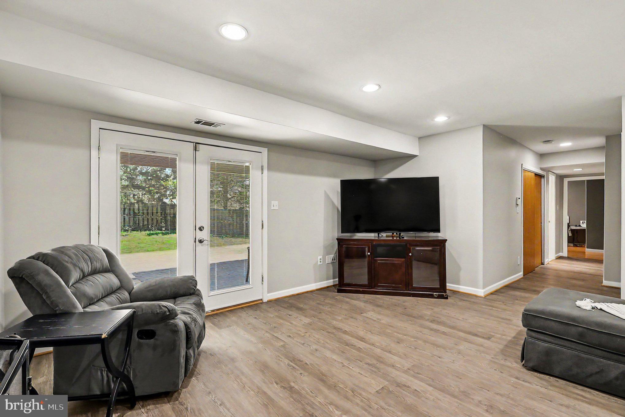 8022 Rocky Run Road Gainesville, VA 20155 - Photo 18 of 35