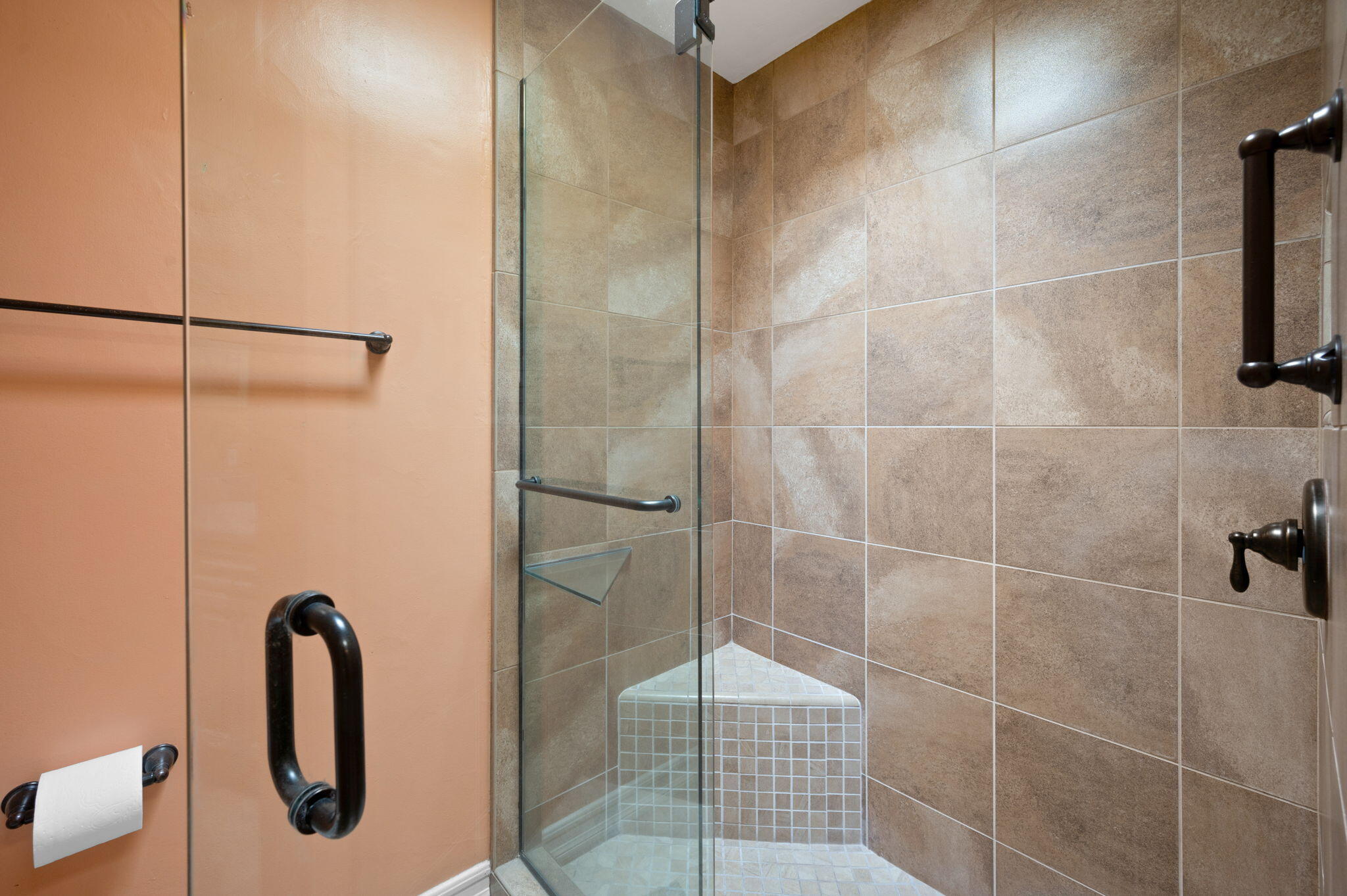 77675 Seminole Road Indian Wells, CA 92210 - Photo 25 of 40 a bathroom with a shower