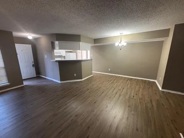 $2,000 | 5025 Winder Court, Unit A, North Richland Hills, TX 76180