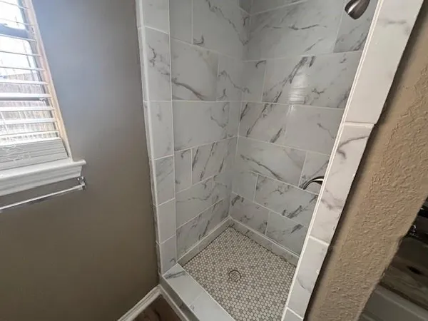 $2,000 | 5025 Winder Court, Unit A, North Richland Hills, TX 76180