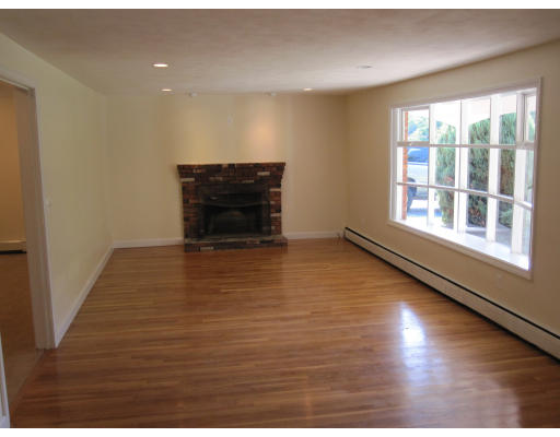 11 Keans Road Burlington, MA 01803 - Photo 6 of 11 Gallery Image 6