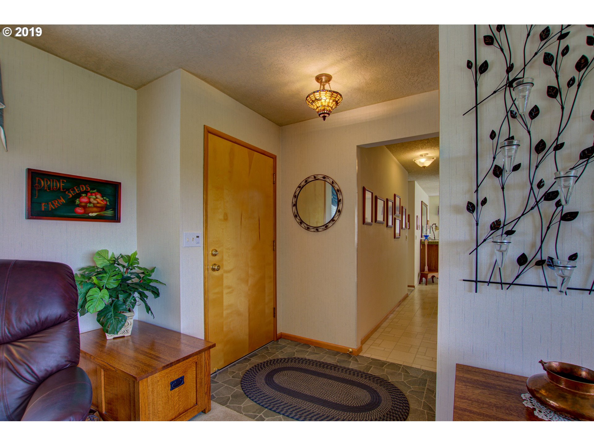 630 Meadow View Road Forest Grove, OR 97116 - Photo 5 of 32 Gallery Image 5