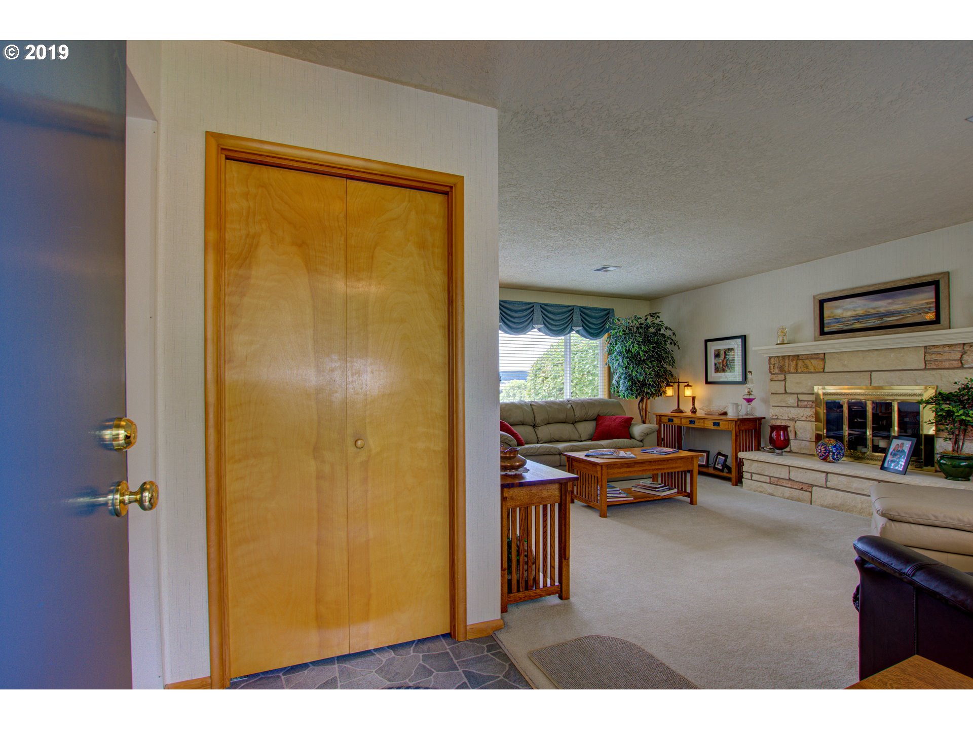 630 Meadow View Road Forest Grove, OR 97116 - Photo 9 of 32 Gallery Image 9