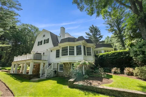 $4,000,000 | 157 Grove Street, Westwood, MA 02090