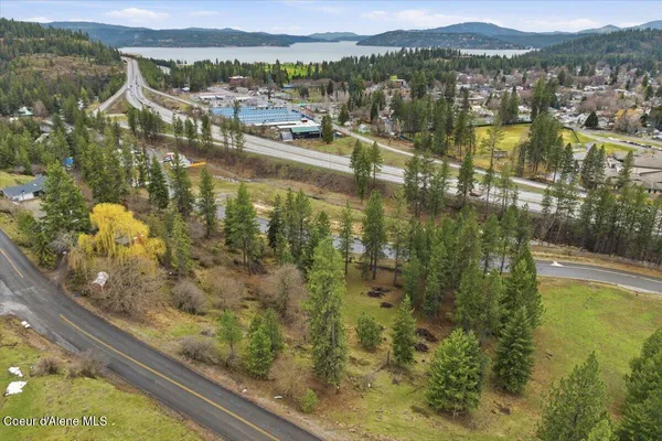 $299,000 | 2594 East Fernan Hill Road, Coeur D'Alene, ID 83814