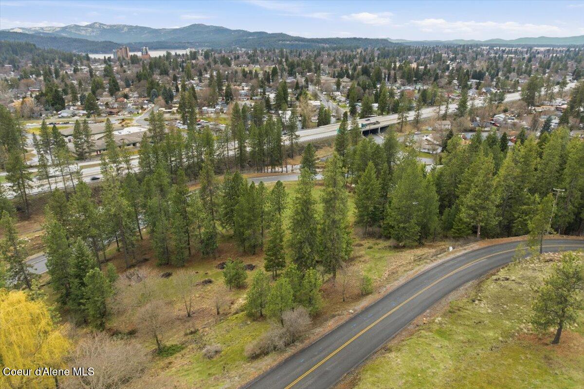 2594 East Fernan Hill Road Coeur D'Alene, ID 83814 - Photo 12 of 21 11-2594 E Fernan Hill Rd_RedHogMedia