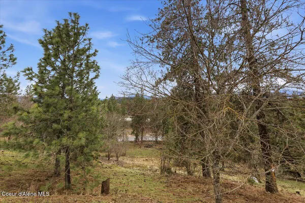 $299,000 | 2594 East Fernan Hill Road, Coeur D'Alene, ID 83814