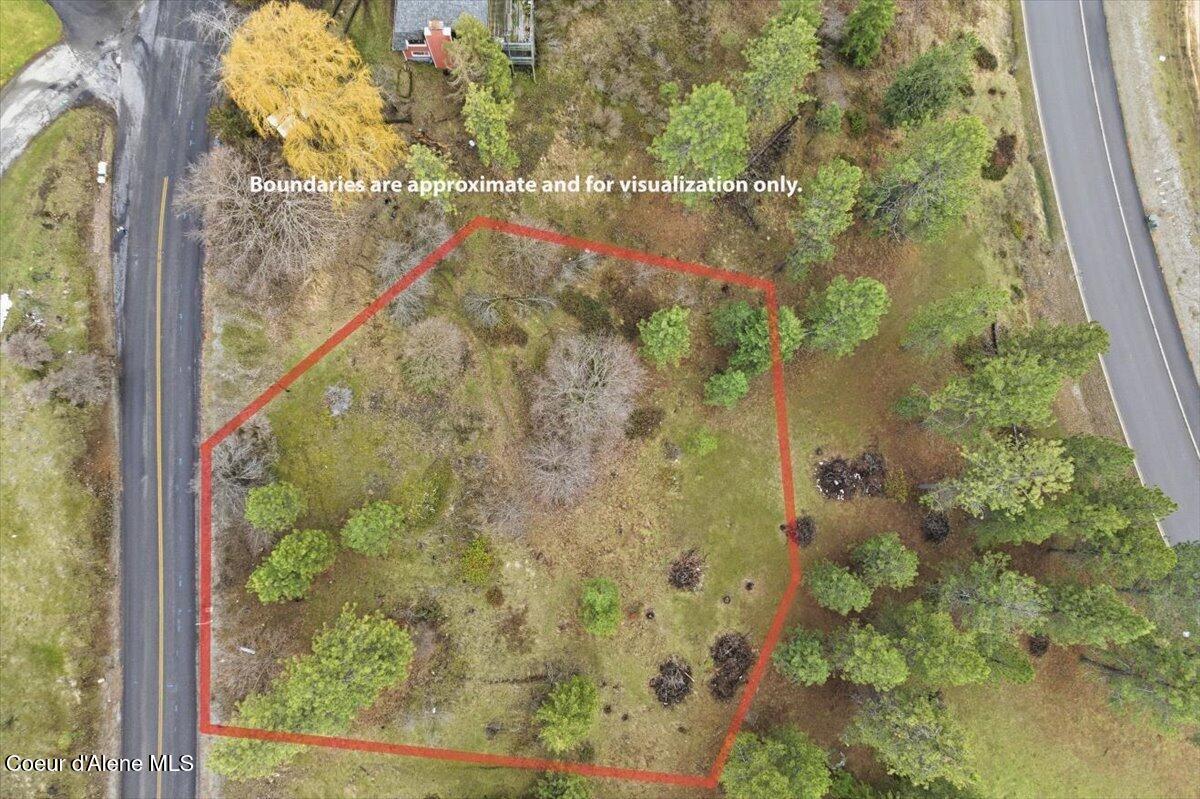 2594 East Fernan Hill Road Coeur D'Alene, ID 83814 - Photo 2 of 21 01-2594 E Fernan Hill Rd_RedHogMedia