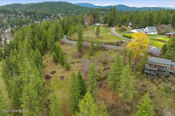 $299,000 | 2594 East Fernan Hill Road, Coeur D'Alene, ID 83814