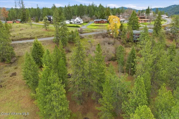 $299,000 | 2594 East Fernan Hill Road, Coeur D'Alene, ID 83814
