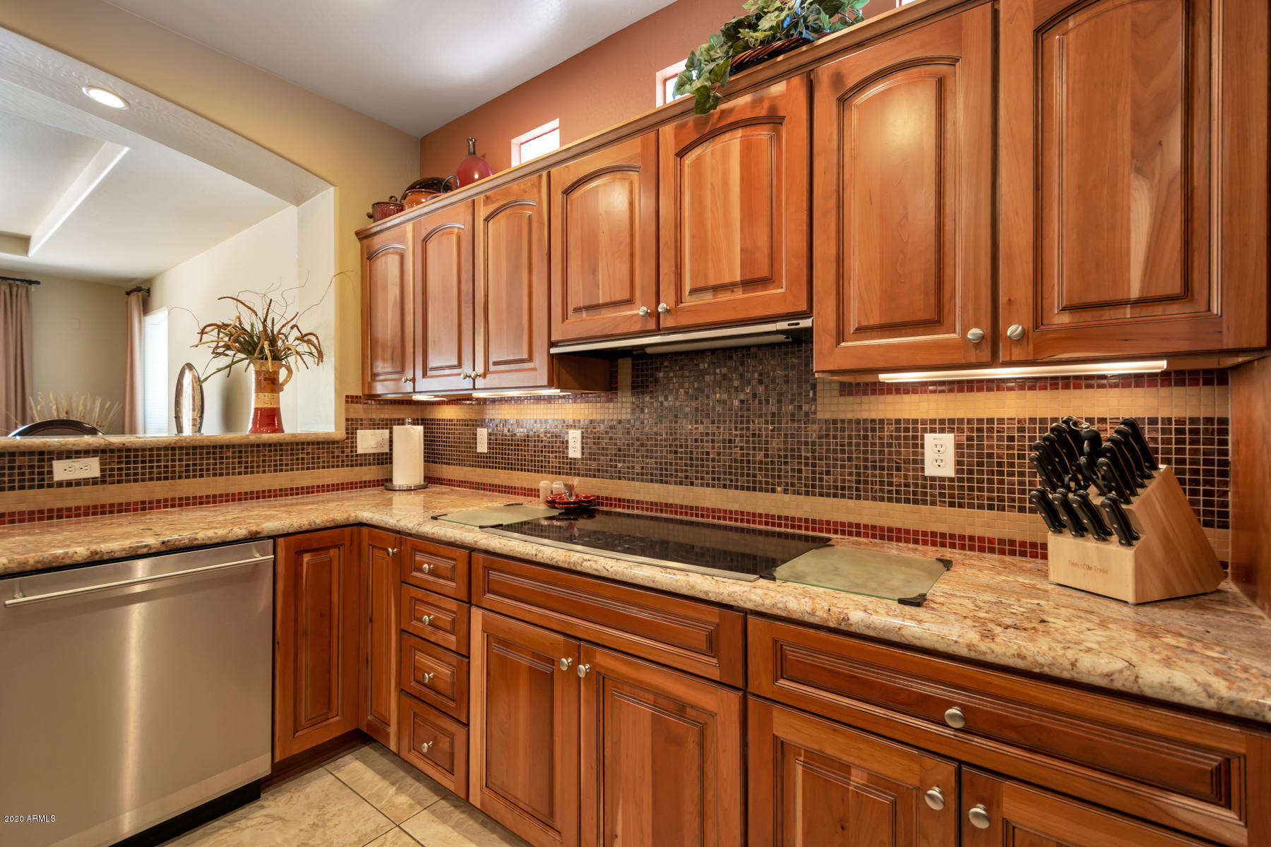 16231 West Cheery Lynn Road Goodyear, AZ 85395 - Photo 23 of 40 QPT Photo - DSC_5631