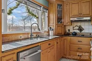 $1,175,000 | 290 Foresail Road, Salisbury, NC 28146