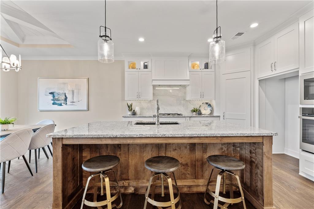 4367 Northeast Hideaway Drive Lee's Summit, MO 64064 - Photo 11 of 45