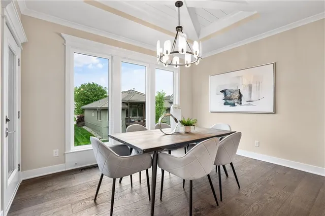 $689,900 | 4367 Northeast Hideaway Drive, Lee's Summit, MO 64064