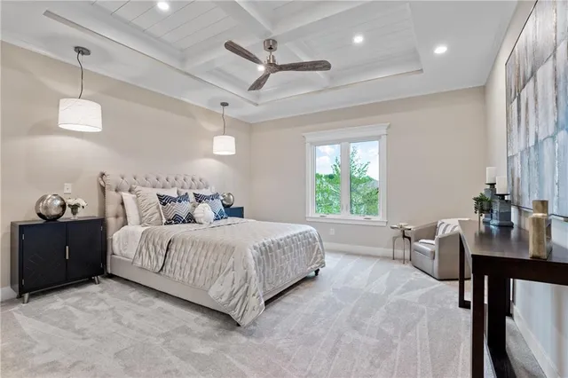 $689,900 | 4367 Northeast Hideaway Drive, Lee's Summit, MO 64064