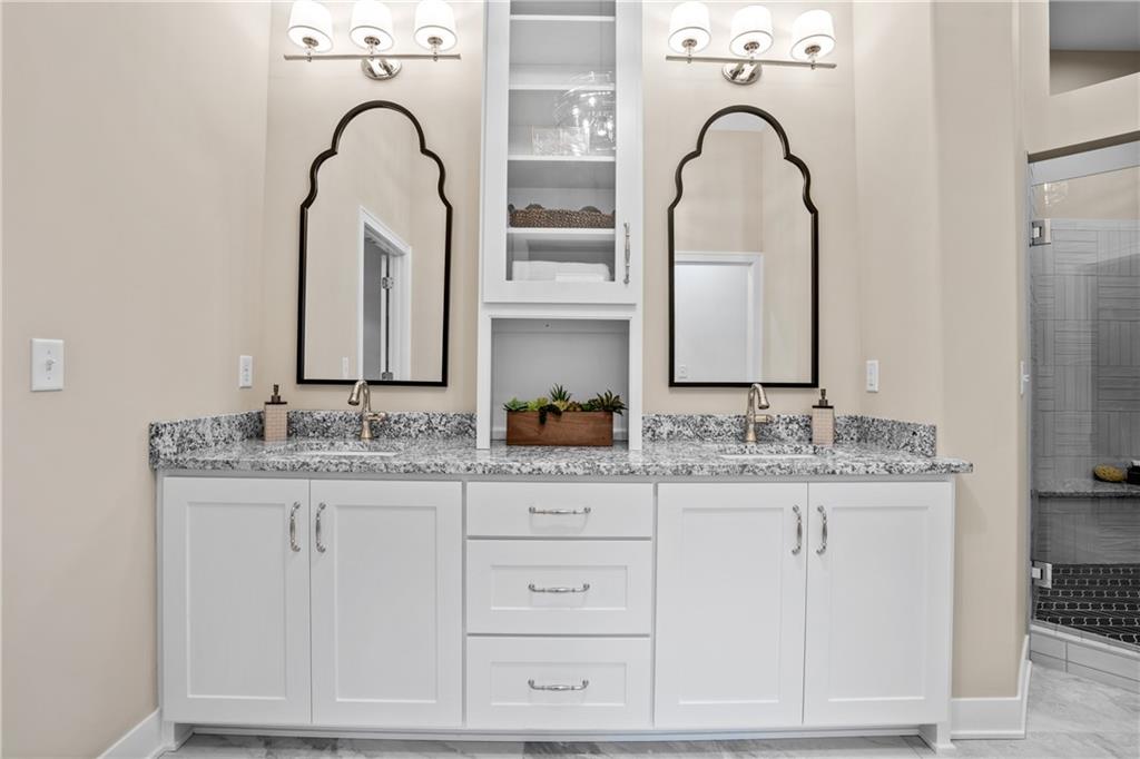 4367 Northeast Hideaway Drive Lee's Summit, MO 64064 - Photo 25 of 45