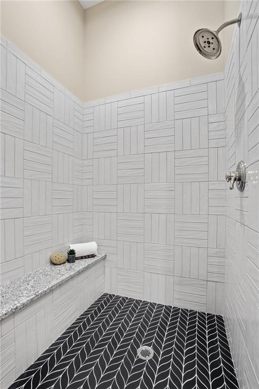 4367 Northeast Hideaway Drive Lee's Summit, MO 64064 - Photo 26 of 45