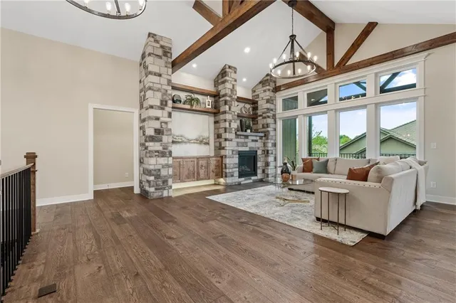 $689,900 | 4367 Northeast Hideaway Drive, Lee's Summit, MO 64064