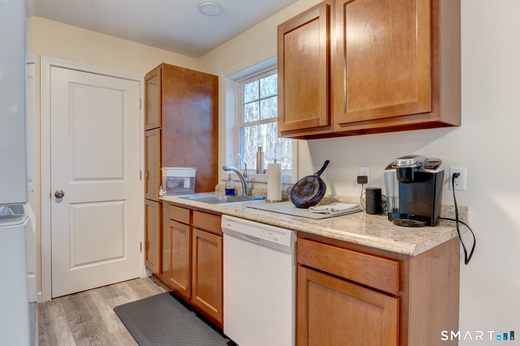 15 Hillyndale Road Mansfield, CT 06268 - Photo 14 of 26