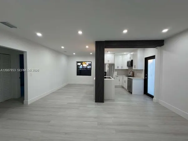 $3,299 | 854 Northwest 76th Street, Miami, FL 33150