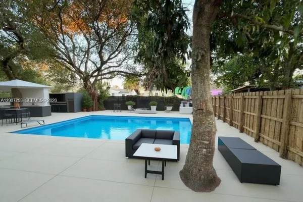 $3,299 | 854 Northwest 76th Street, Miami, FL 33150