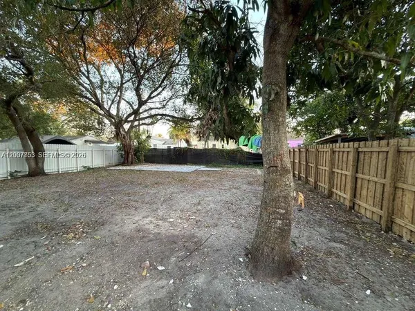$3,299 | 854 Northwest 76th Street, Miami, FL 33150