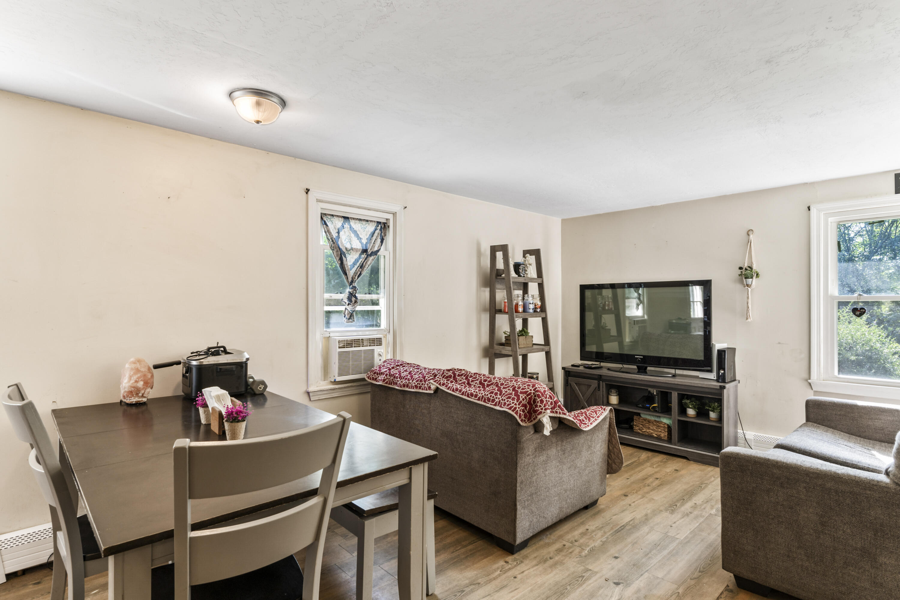 62 Emery Circle Buxton, ME 04093 - Photo 11 of 40 photos_high_resolution_62_Emery_Cir_106