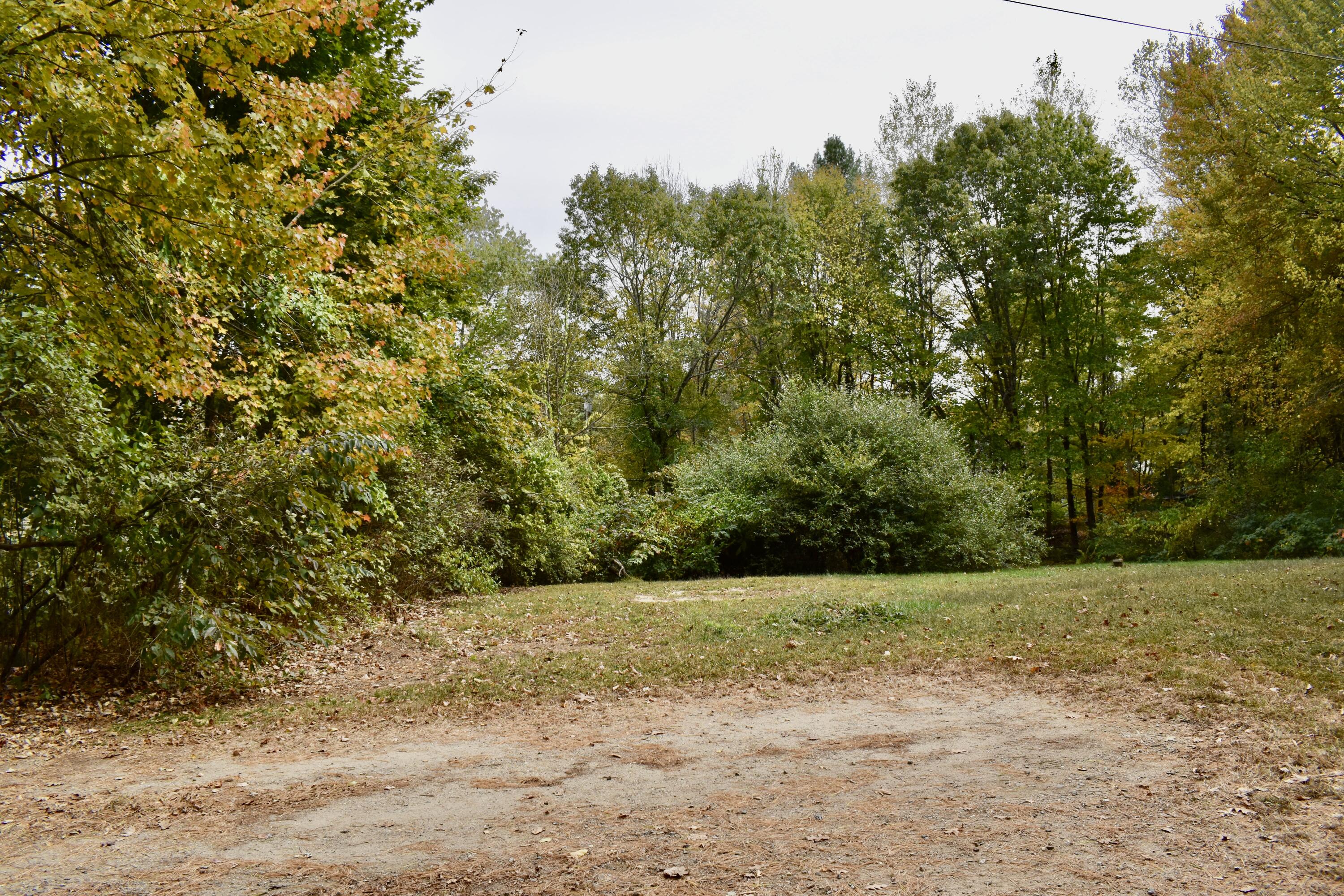 62 Emery Circle Buxton, ME 04093 - Photo 5 of 40 4D971822-2852-4985-BA61-9E5F4D7BBABE_1_2