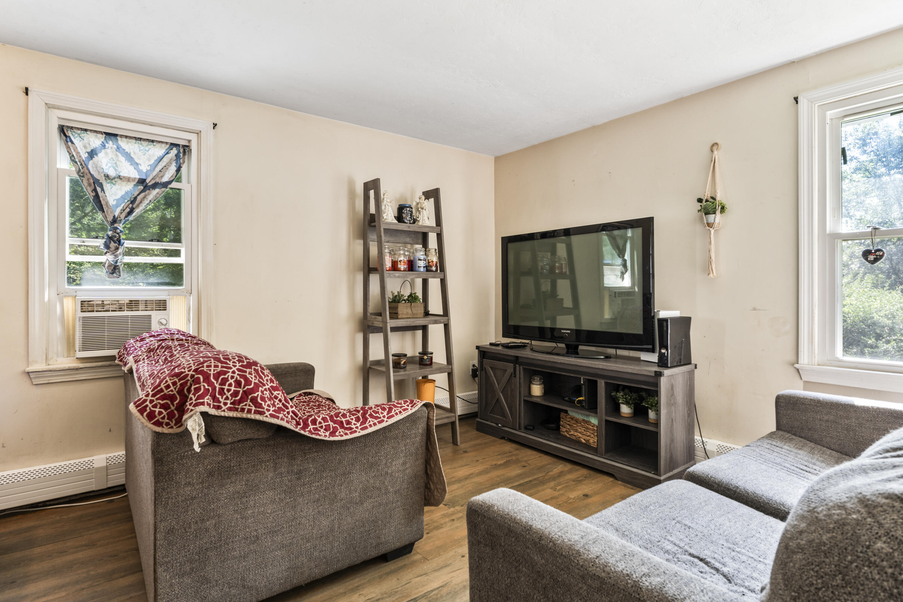 62 Emery Circle Buxton, ME 04093 - Photo 10 of 40 photos_high_resolution_62_Emery_Cir_105