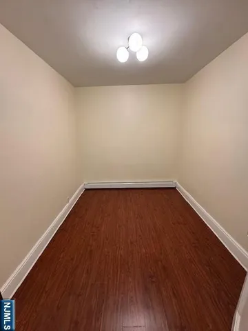 $2,200 | 295 Midland Avenue, Unit 1, Garfield, NJ 07026