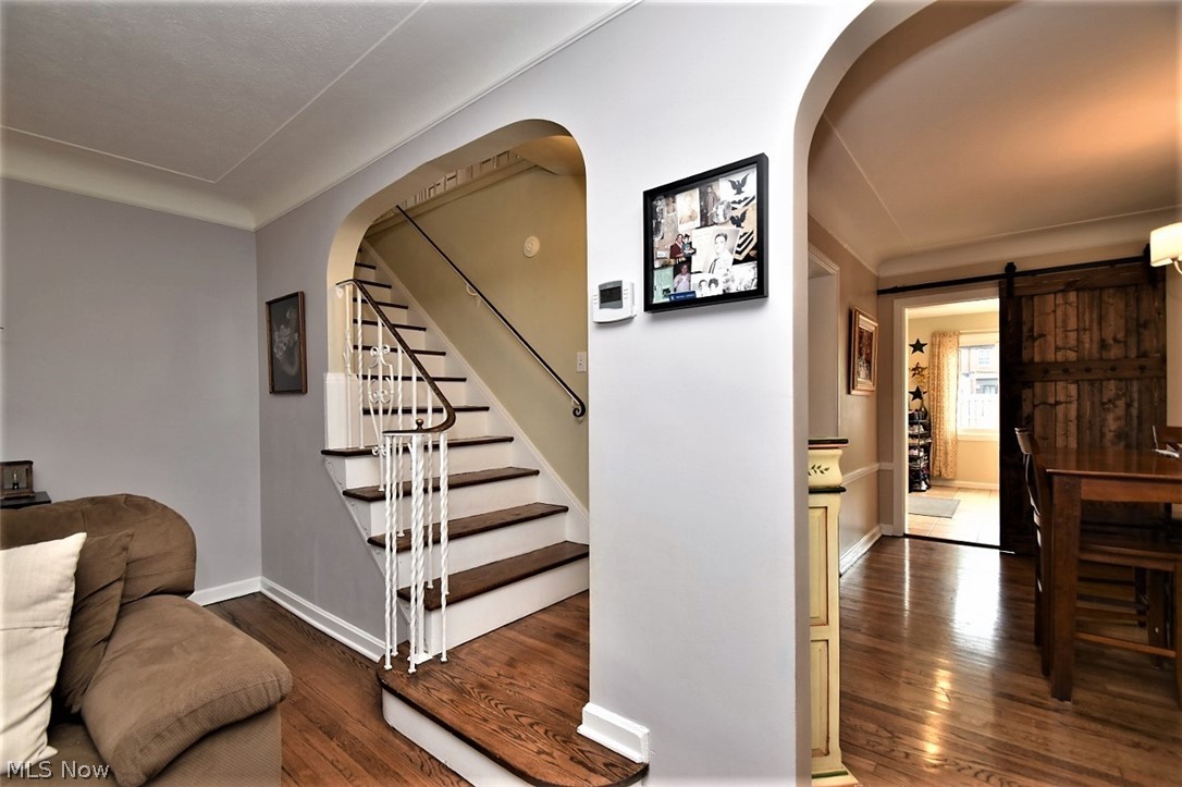 2409 Channing Road Cleveland, OH 44118 - Photo 5 of 28 Terrific archways for that added extra detail.